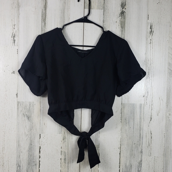 3/$15 new glory sheer black open back crop top women's size medium - Picture 1 of 10